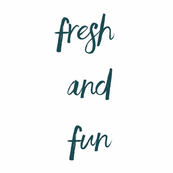 Meet your Posher, Faye! - Picture 1 of 2